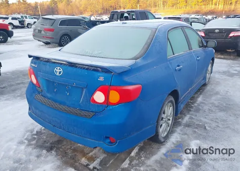 2010 Toyota Corolla S z USA, uszkodzony, nr VIN 2T1BU4EEXAC495808